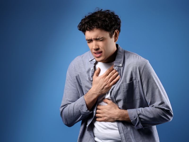 o que causa infarto em jovens - drogas